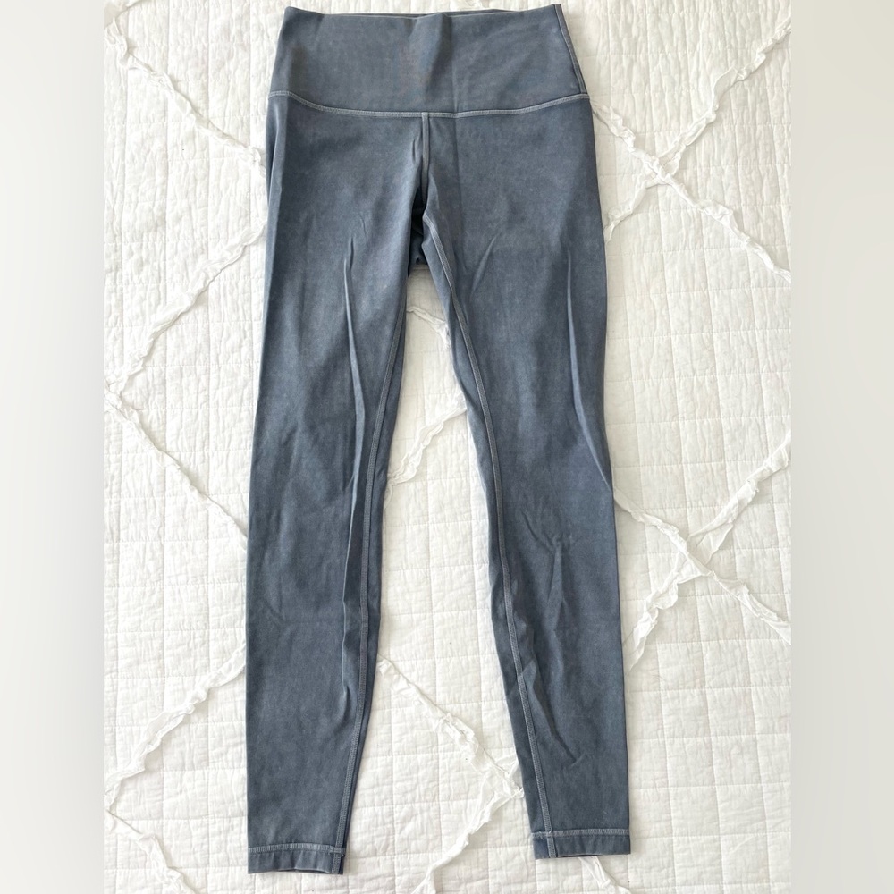 Lululemon Wunder Under High Rise Leggings | size 6 / 28”